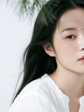 AI清新治愈电脑壁纸 | 纯白森系少女干净脱俗8K超高清无水印套图